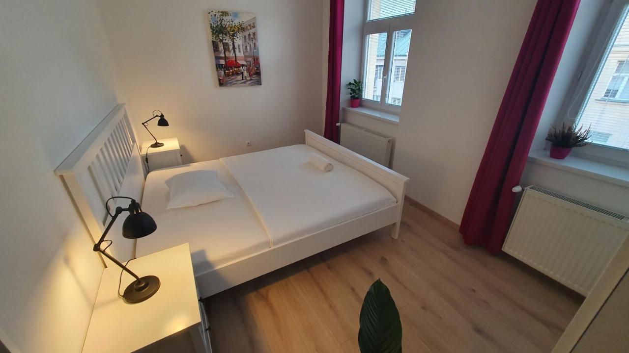 Le Monde Apartment Bratislava - Amazing 5Bdr In Downtown Eksteriør billede