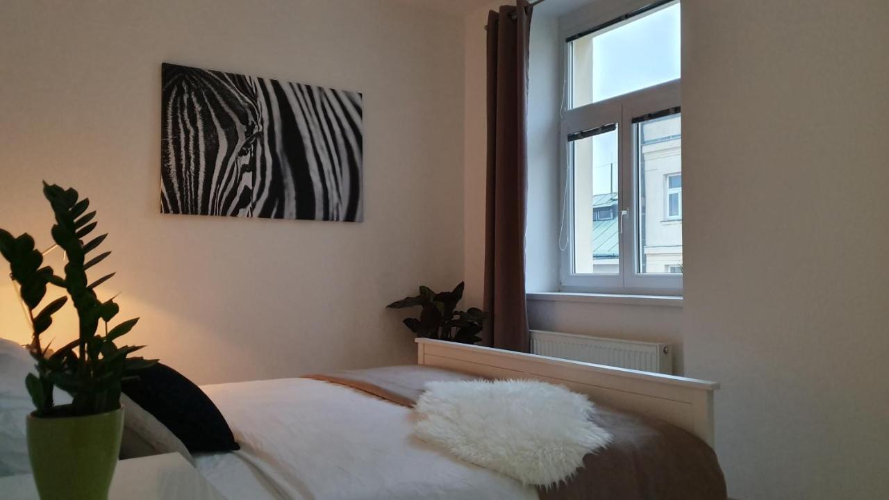 Le Monde Apartment Bratislava - Amazing 5Bdr In Downtown Eksteriør billede